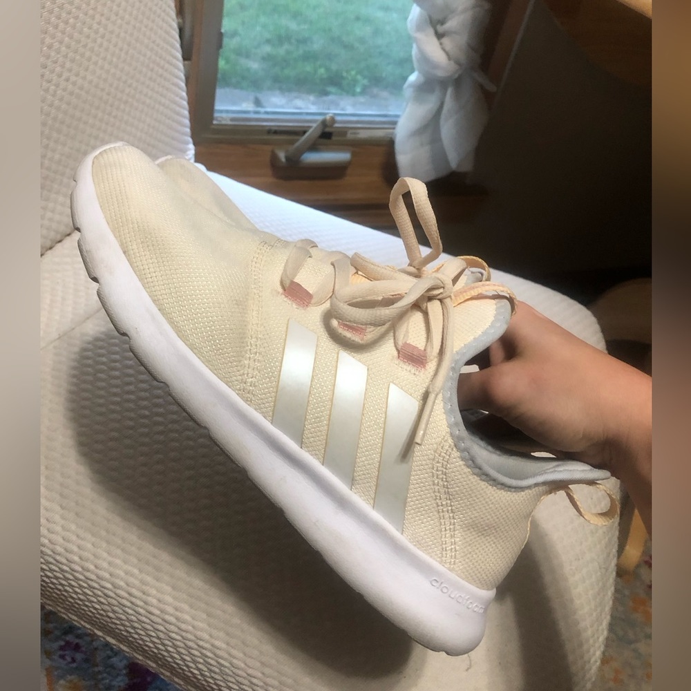 Women’s Adidas Cloudfoam Shoes